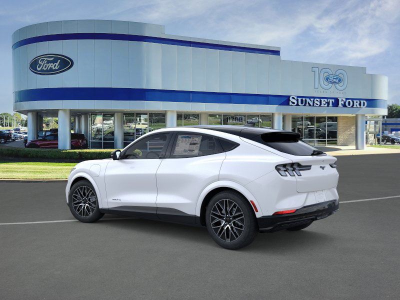 2025 Ford Mustang Mach-E Premium photo 4