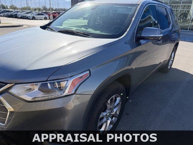 2019 Chevrolet Traverse Cloth photo 2