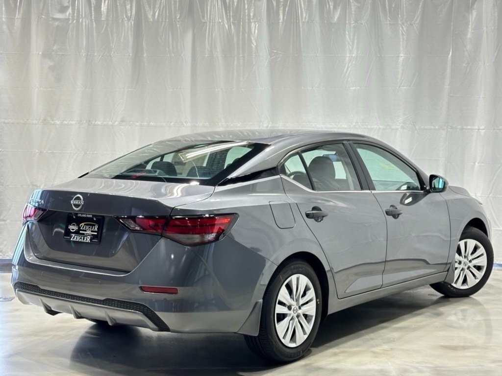 2025 Nissan Sentra S photo 8