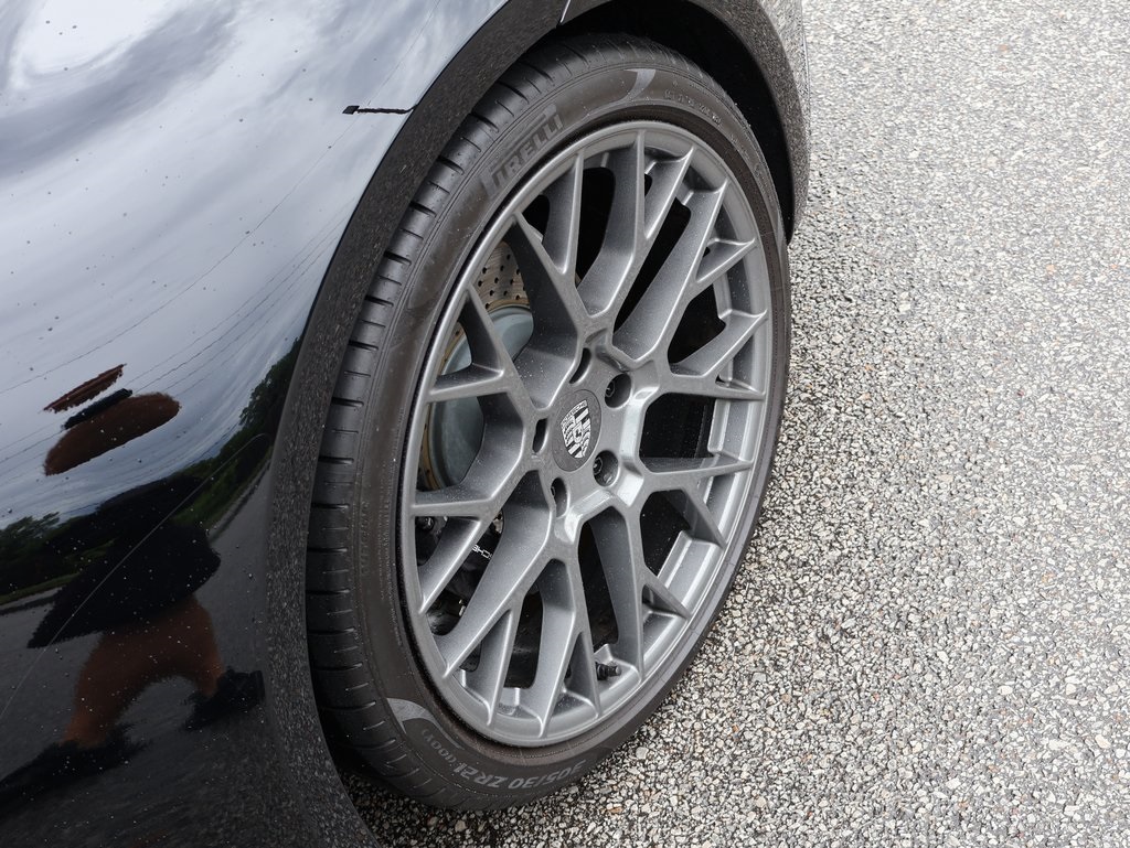 2024 Porsche 911 T photo 37