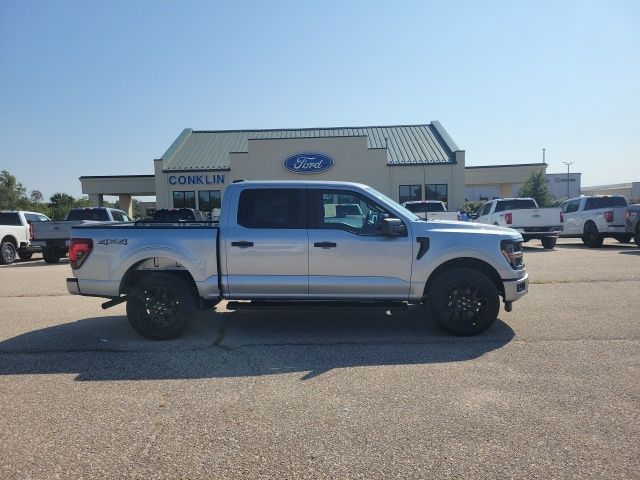 2025 Ford F-150 STX photo 17