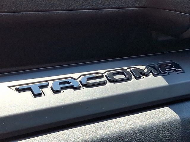 2025 Toyota Tacoma SR Double Cab photo 19