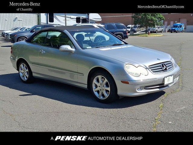 2004 Mercedes-Benz CLK-Class