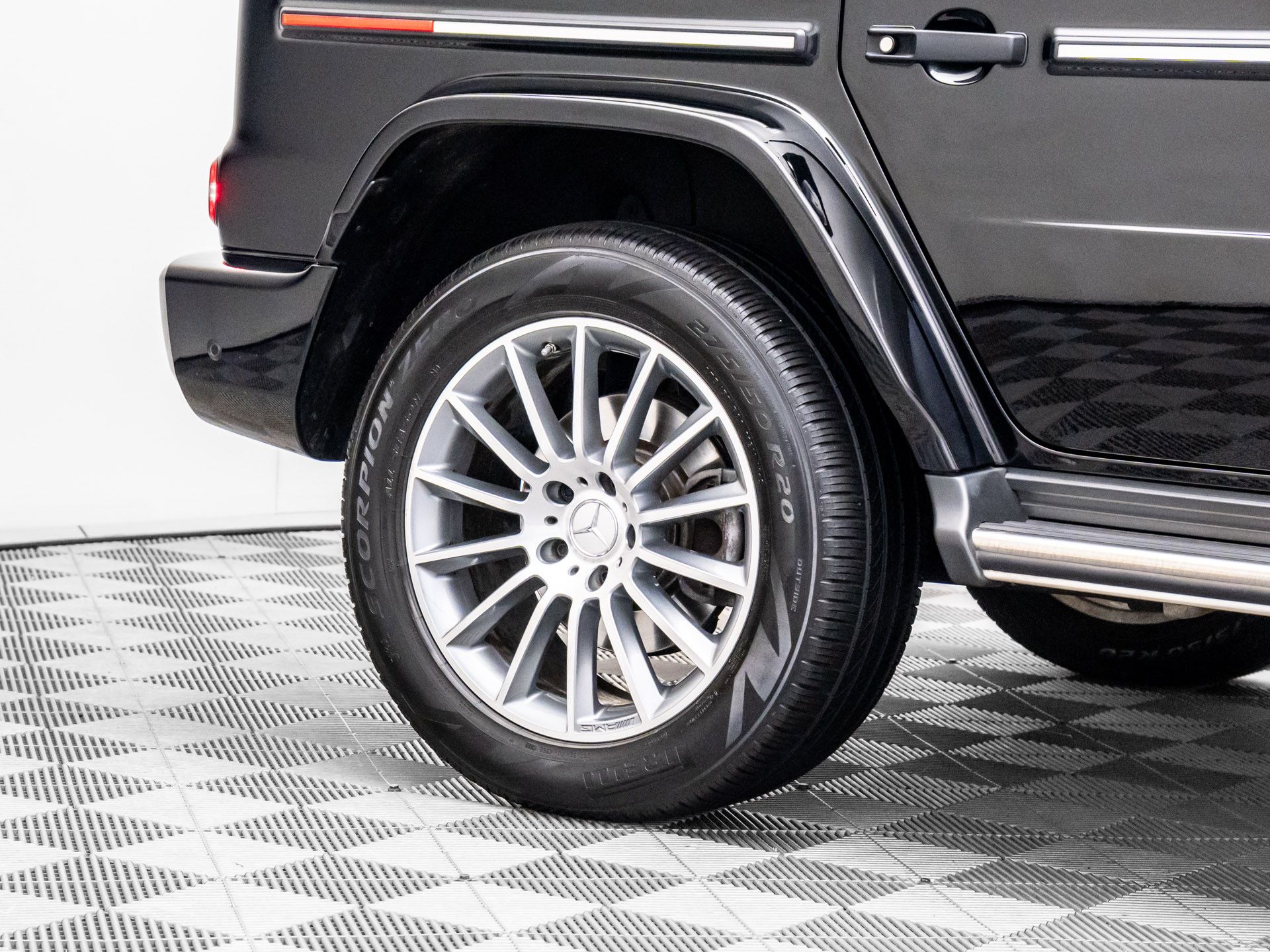 2023 Mercedes Benz G 550 photo 30