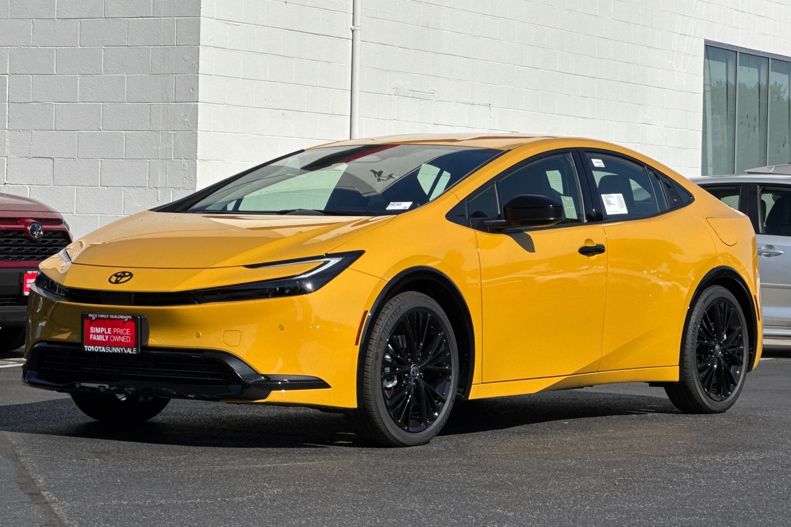 2026 Toyota Prius Prime photo 2
