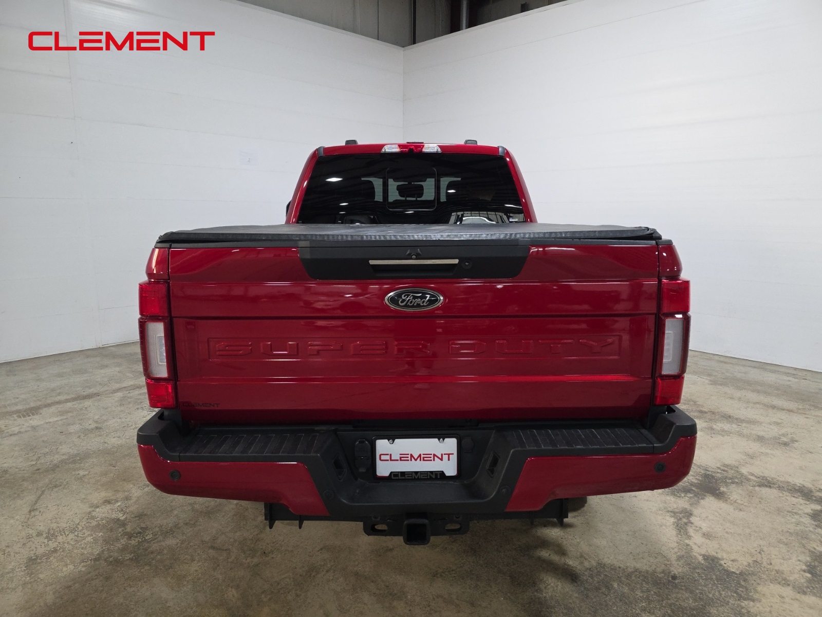 2022 Ford F-250 Lariat photo 2