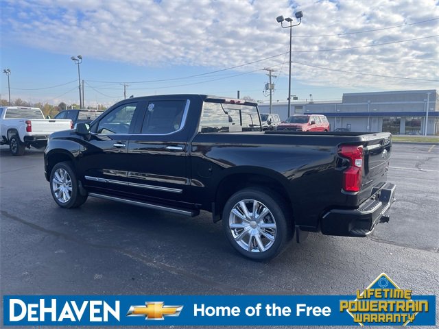 2026 Chevrolet Silverado 1500 High Country photo 4