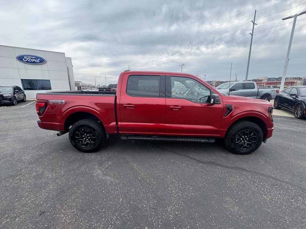 2024 Ford F-150 XLT photo 3