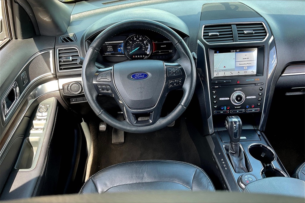 2019 Ford Explorer Limited photo 4