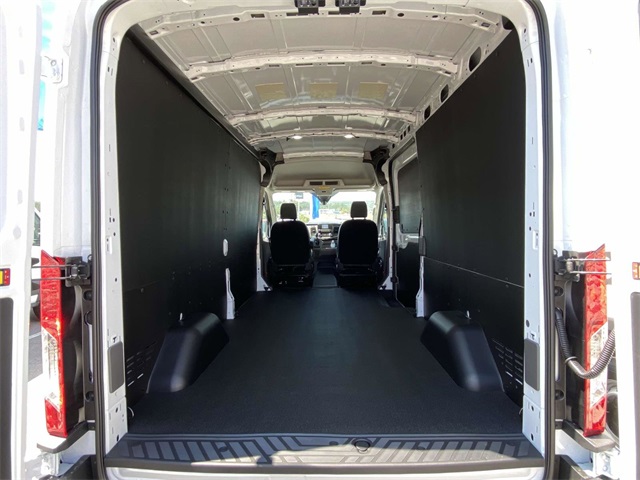 2025 Ford Transit photo 3