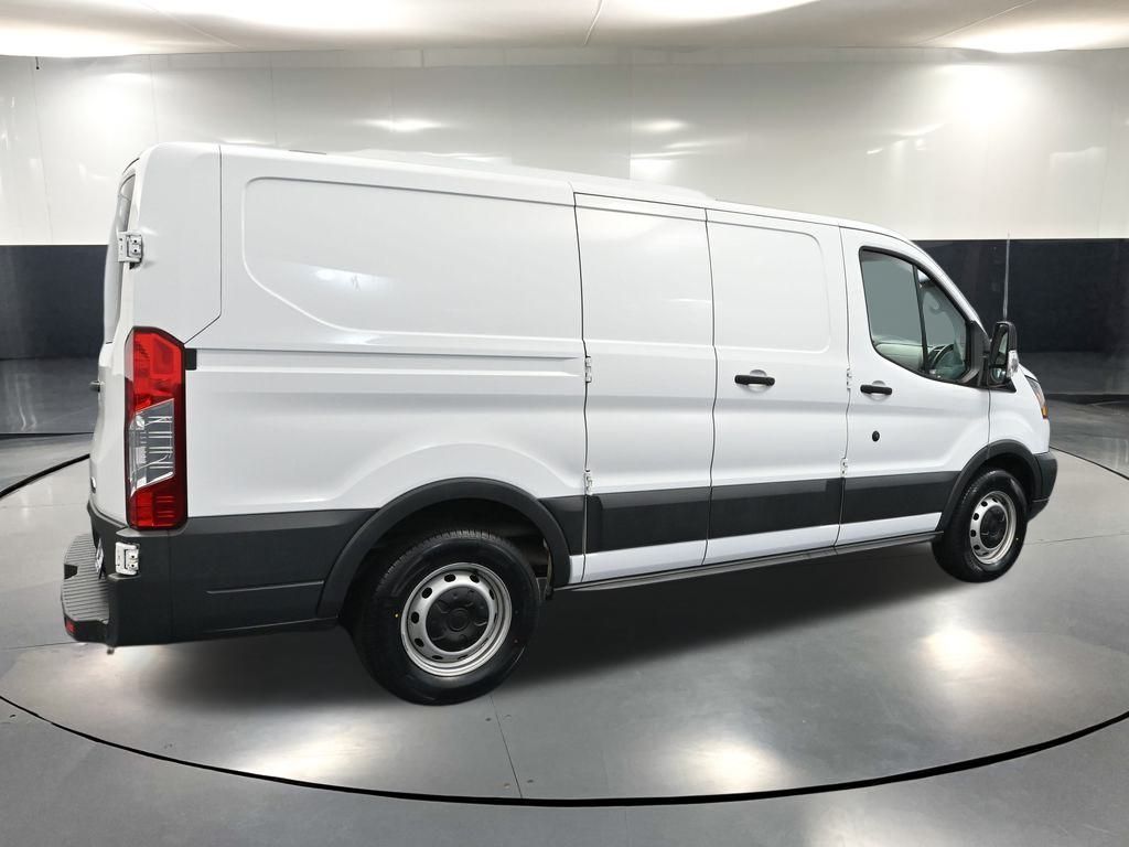 2018 Ford Transit photo 3