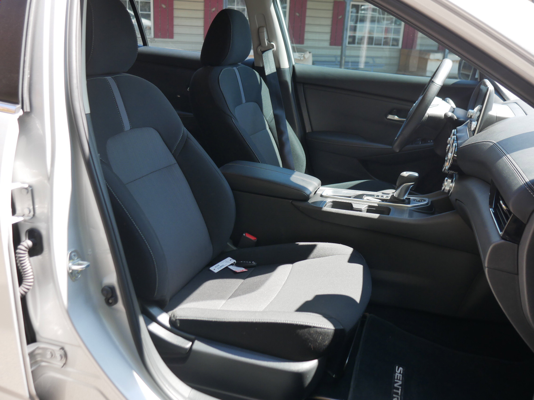 2023 Nissan Sentra SV photo 20
