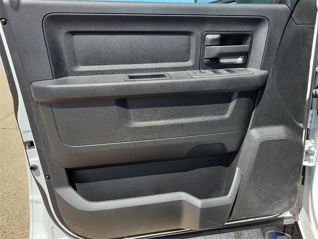 2026 Ram 2500 Tradesman photo 10