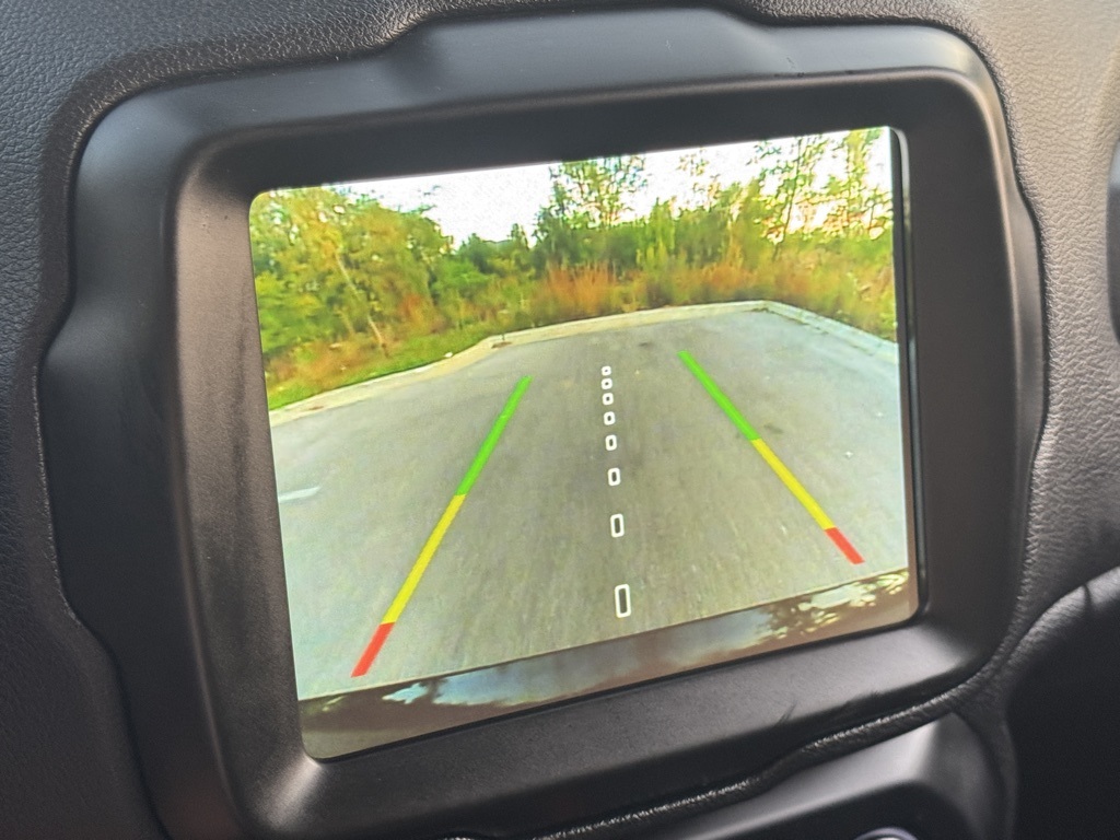 2023 Jeep Renegade Trailhawk photo 11