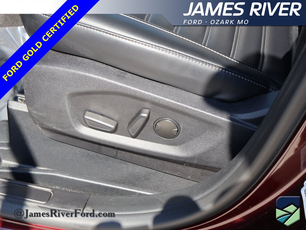 2024 Ford Edge SEL photo 19