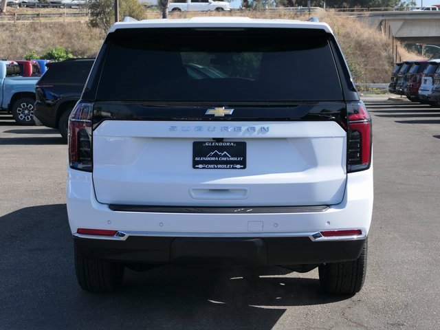 2026 Chevrolet Suburban LS photo 4