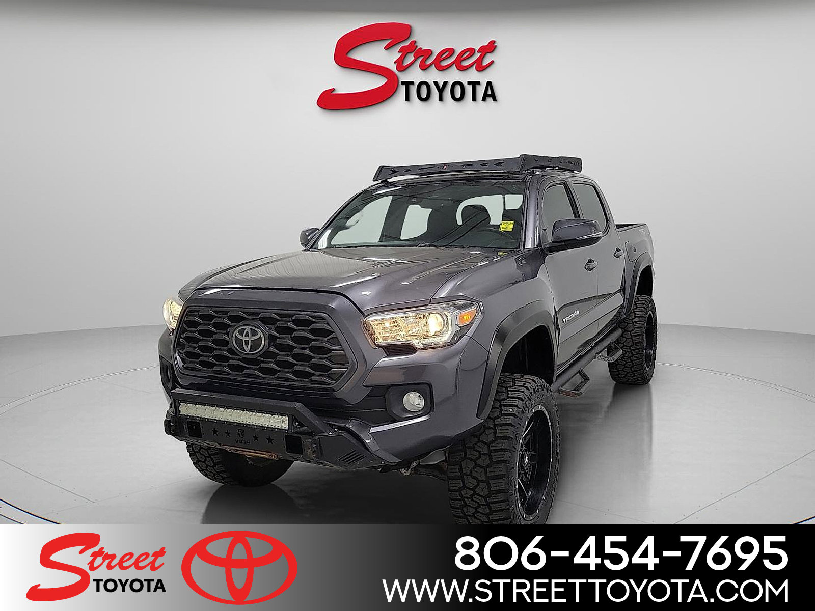 2021 Toyota Tacoma TRD Off Road's photo
