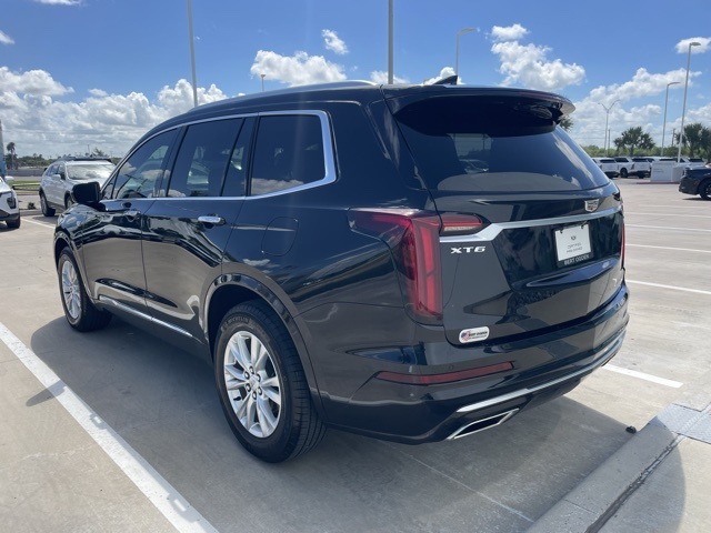 2024 Cadillac XT6 Luxury photo 2