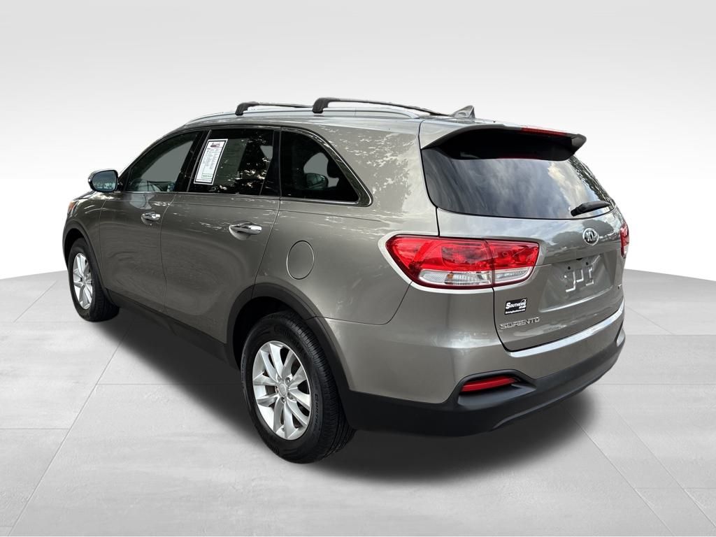 2018 Kia Sorento LX photo 3