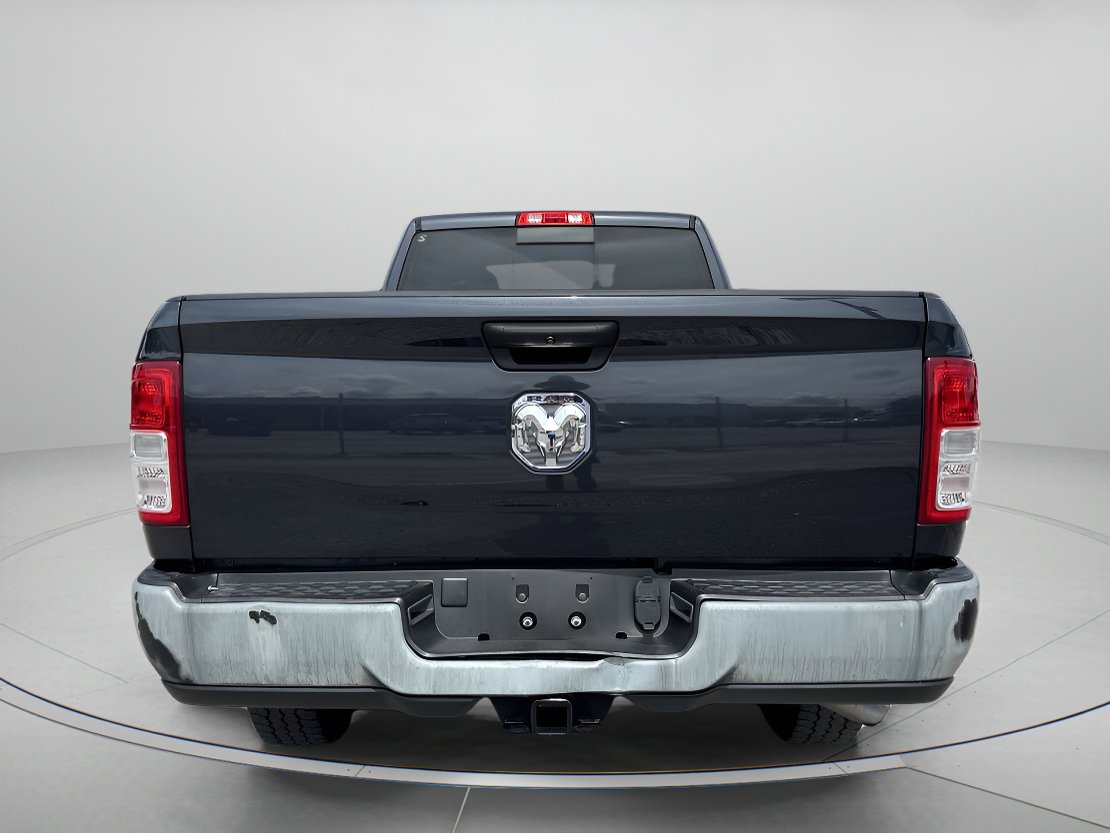 2021 Ram 3500 Tradesman photo 4