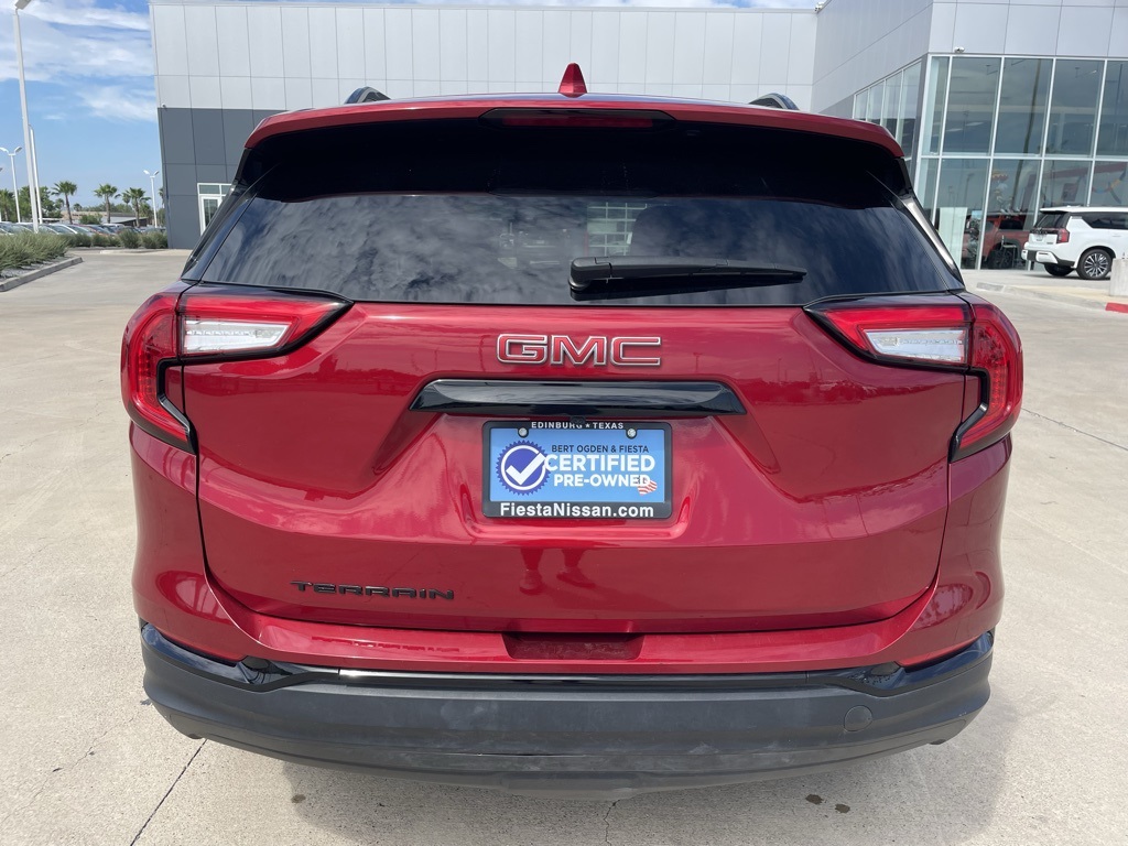 2024 Gmc Terrain SLE photo 2