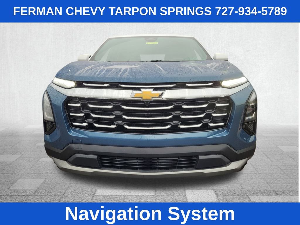 2025 Chevrolet Equinox LT photo 2