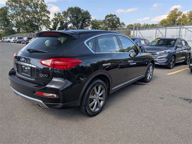2017 Infiniti QX50 Base photo 2