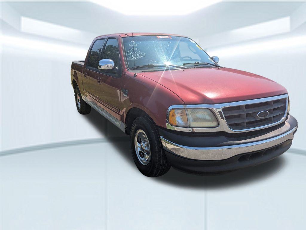2002 Ford F-150 XLT photo 3