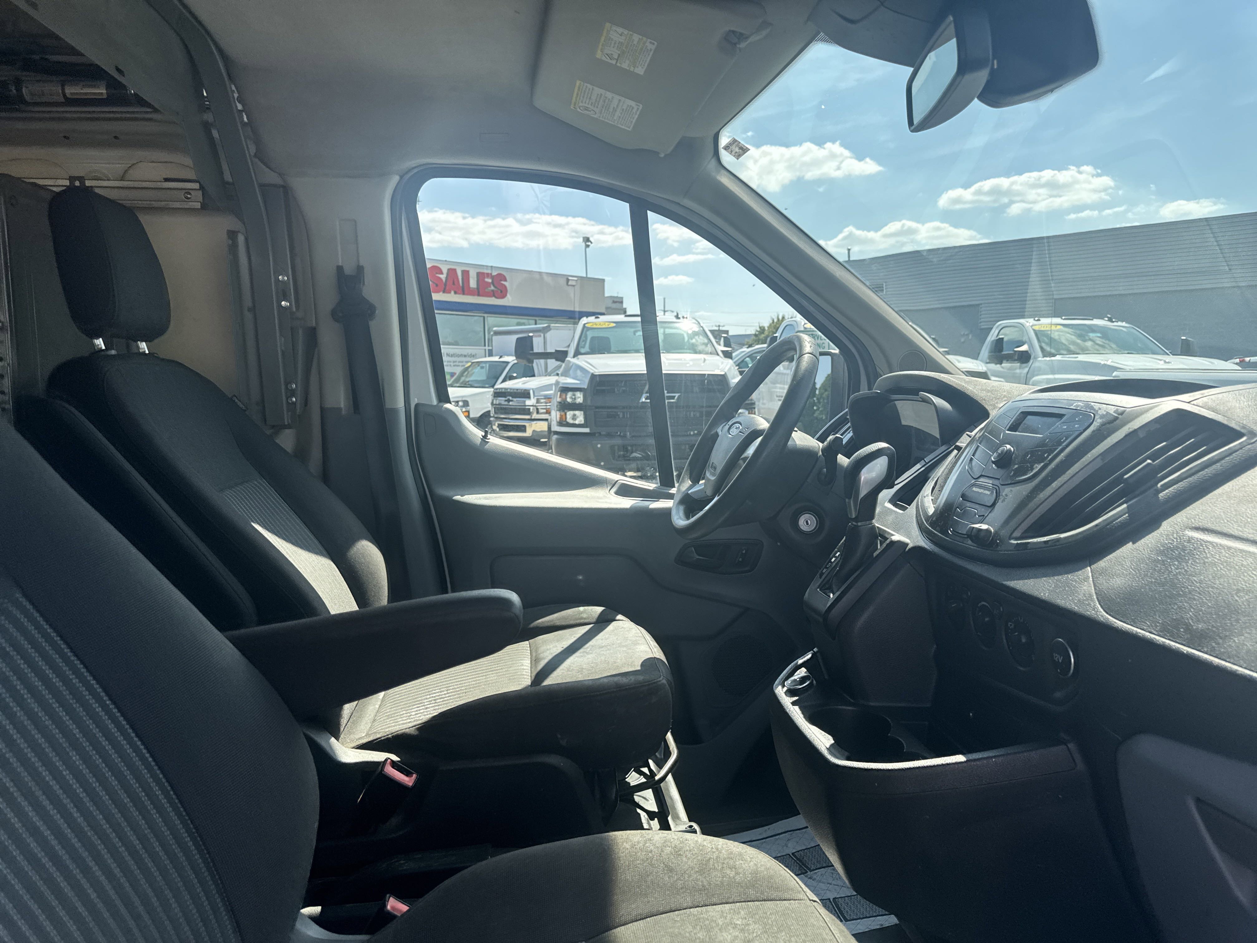 2017 Ford Transit Van photo 7