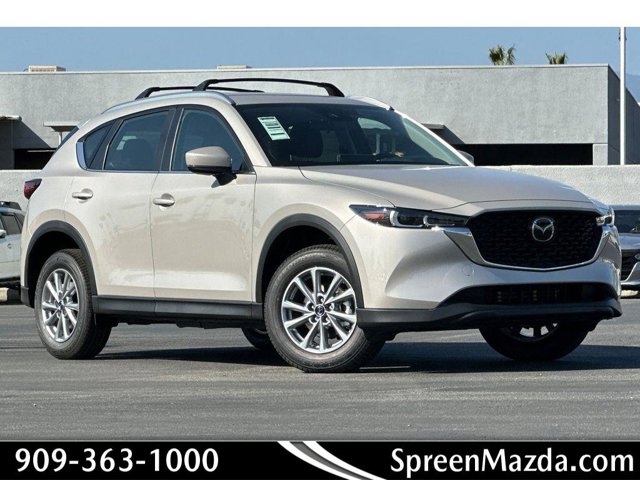 2025 Mazda CX-5 S's photo