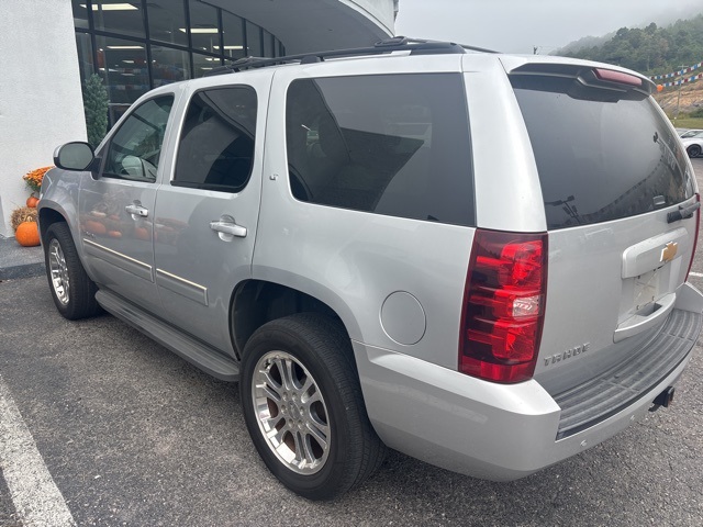 2014 Chevrolet Tahoe LT photo 3