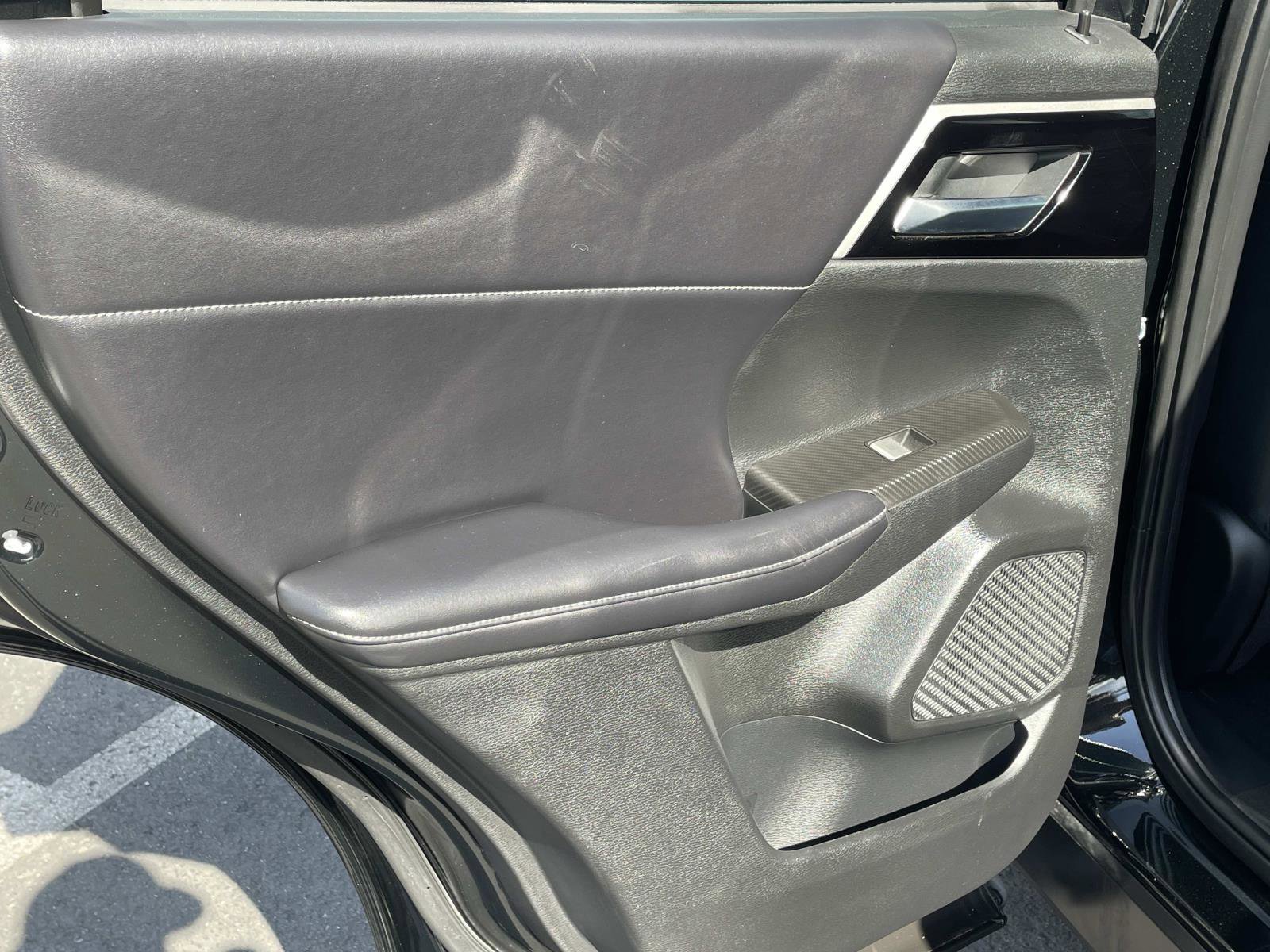 2023 Mitsubishi Outlander PHEV SE photo 21