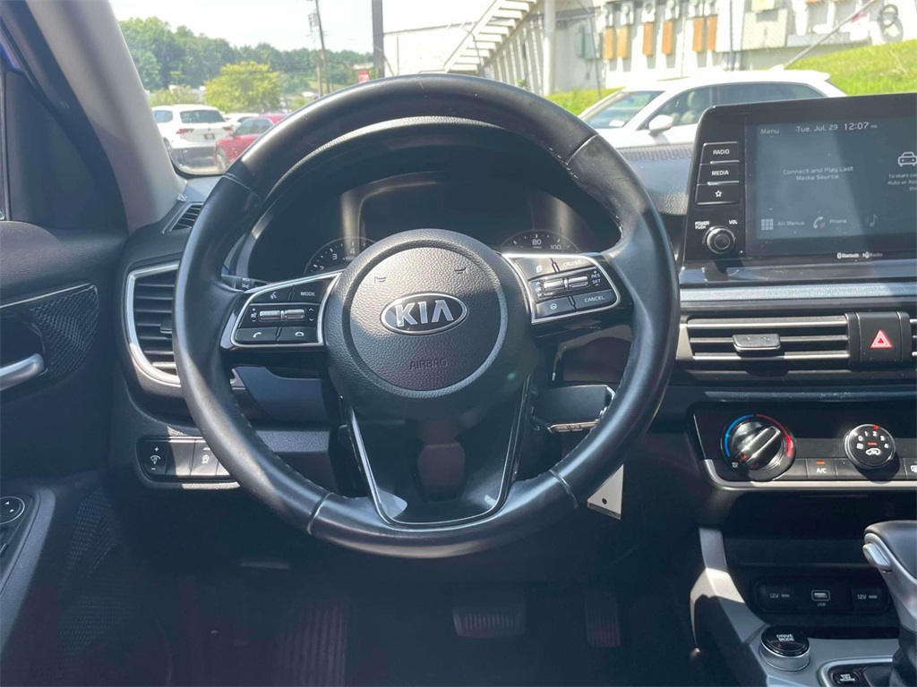 2021 Kia Seltos S photo 13