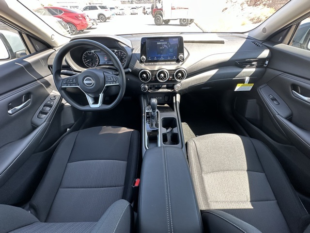 2025 Nissan Sentra SV photo 25