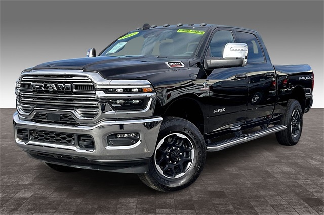 2025 RAM Ram 3500 Pickup Laramie's photo