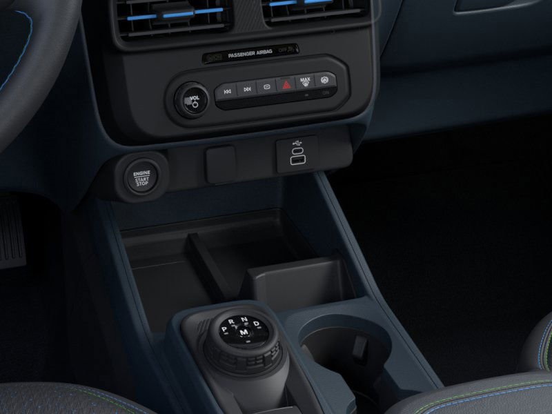 2025 Ford Maverick photo 16