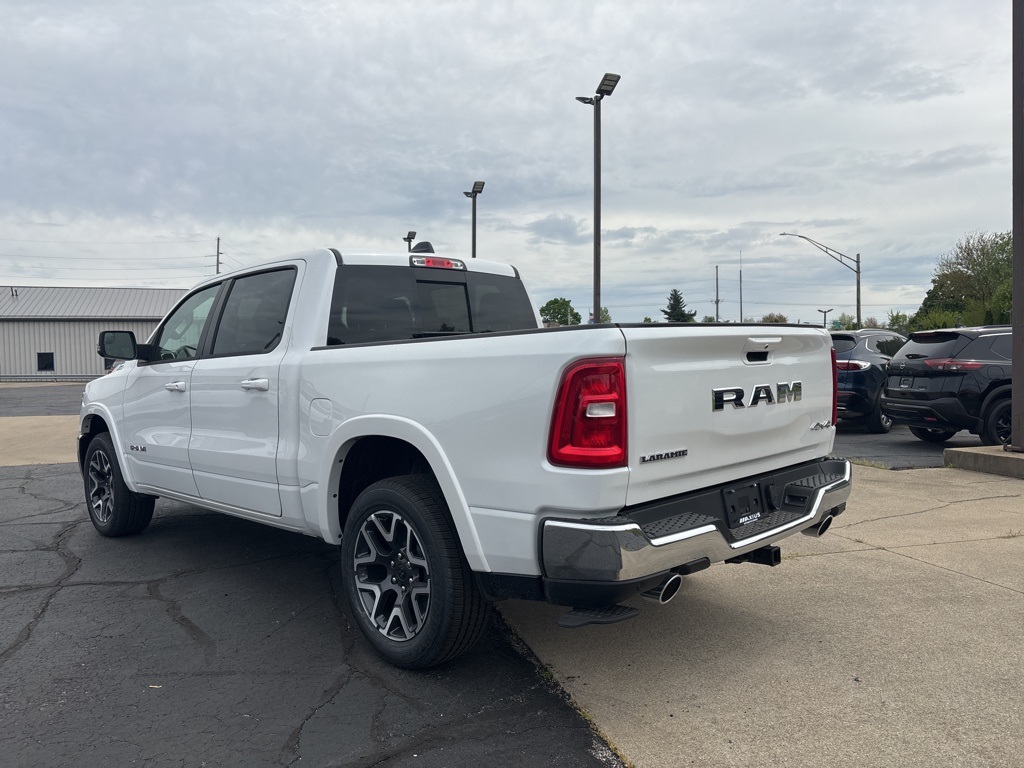 2025 Ram 1500 Laramie photo 4