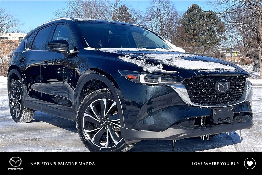 2023 Mazda CX-5 S Premium package