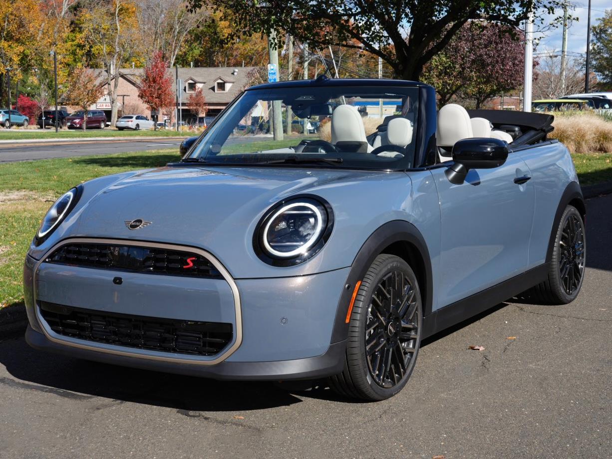 2026 MINI Convertible S's photo