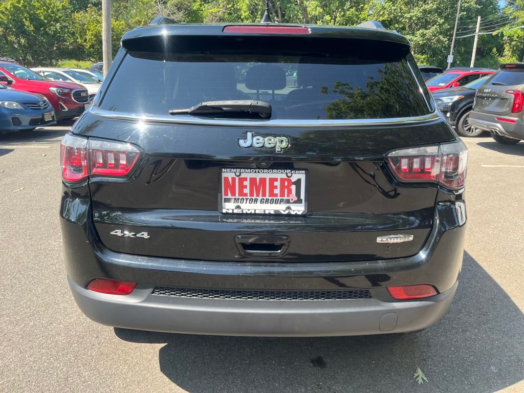 2020 Jeep Compass Latitude photo 5