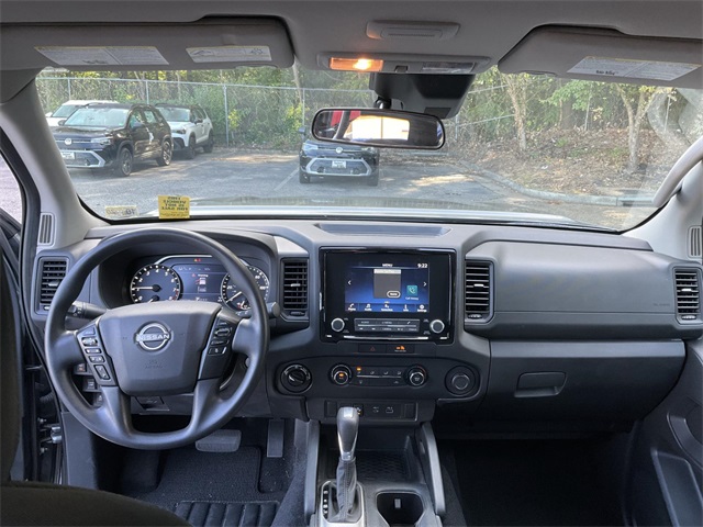 2022 Nissan Frontier S photo 10