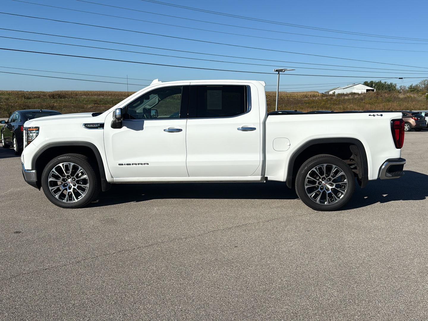 2025 Gmc Sierra 1500 SLT photo 3