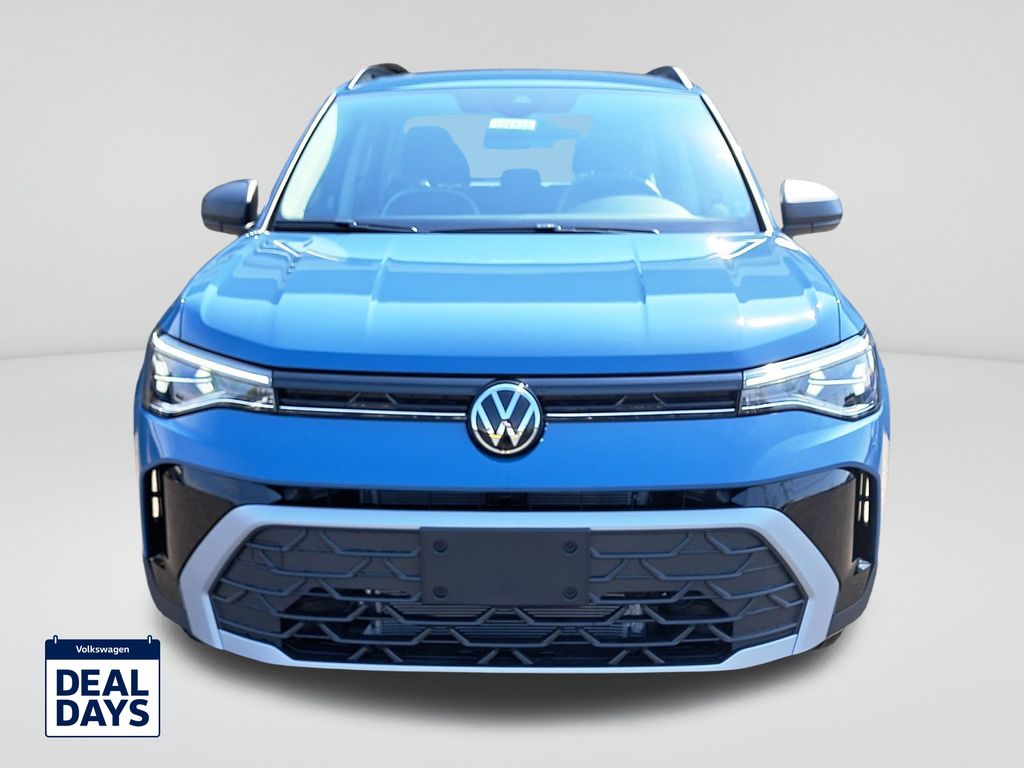 2025 Volkswagen Taos S photo 2