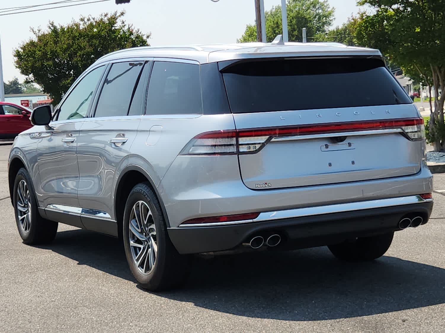 2020 Lincoln Aviator Standard photo 4