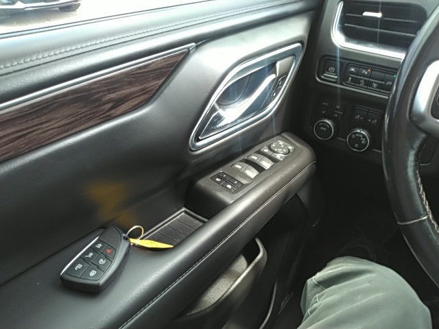 2022 Chevrolet Tahoe Z71 photo 9