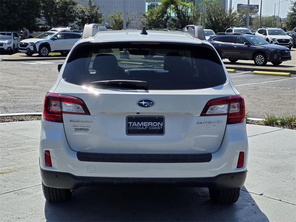 2017 Subaru Outback 2.5i Limited photo 3