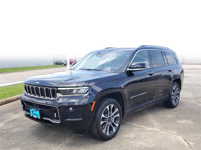 2024 Jeep Grand Cherokee Overland photo 3