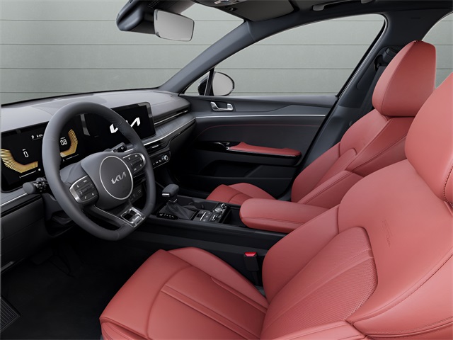 2025 Kia K5 GT-Line photo 16
