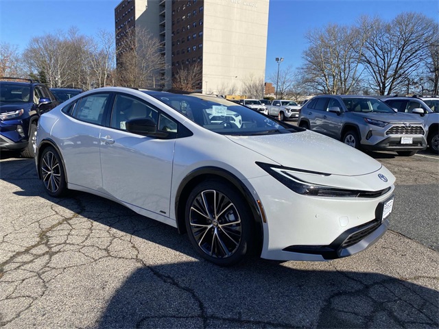 2026 Toyota Prius Limited's photo