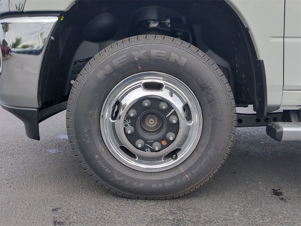 2024 Ram 3500 Tradesman photo 26